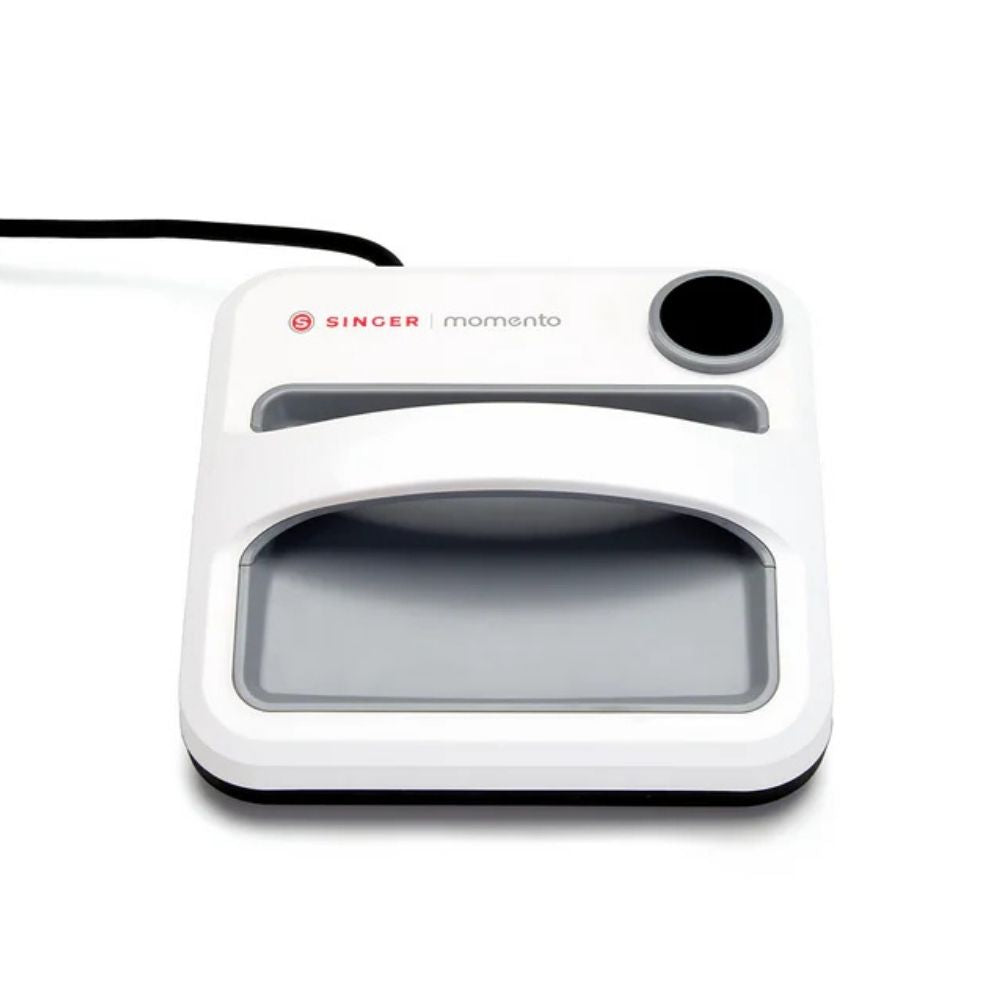 Singer Momento Square Transferpresse