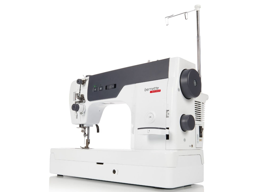 Bernette b08 Straight Stitch