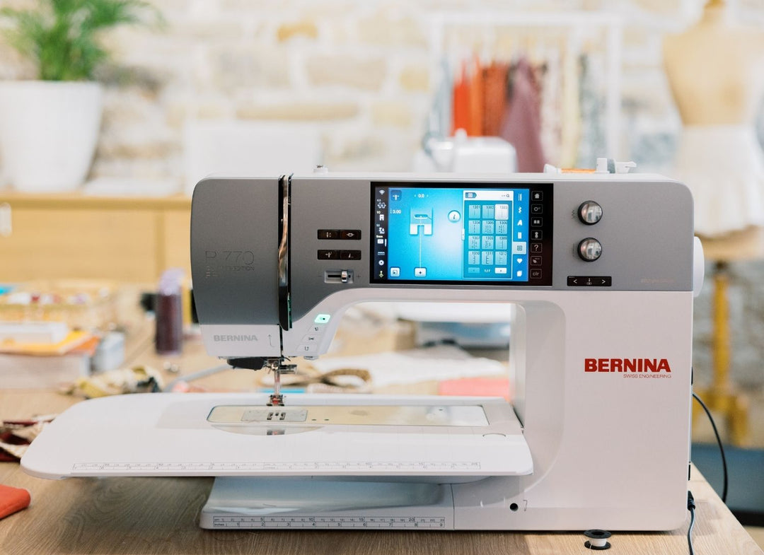 BERNINA B770 QE PRO mit SDT Stickmodul