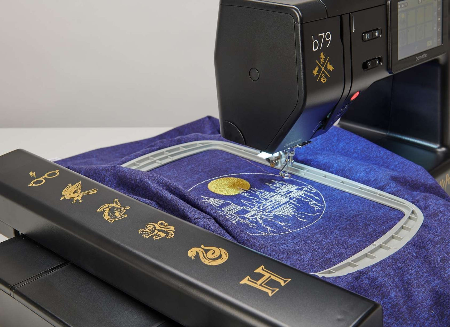 bernette 79 Harry Potter Edition Näh- und Stickmaschine