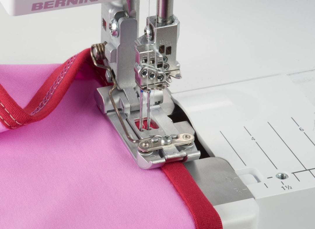 Bernina Coverstich-/Ausgleichsfuss C12 für L890