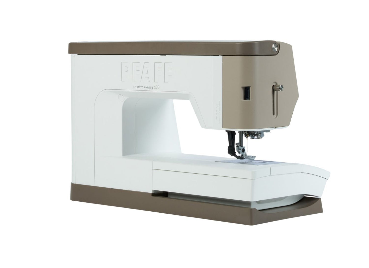 Pfaff creative elevate 680 mit Stickmodul