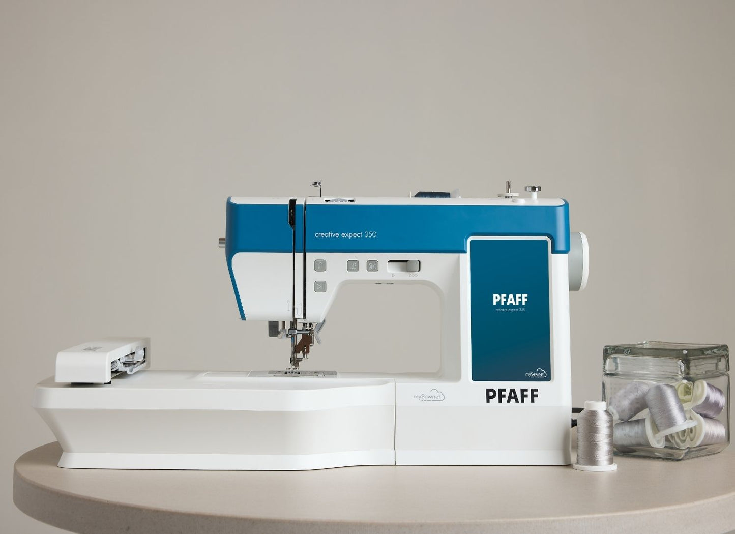 Pfaff creative expect 350 Näh- und Stickmaschine