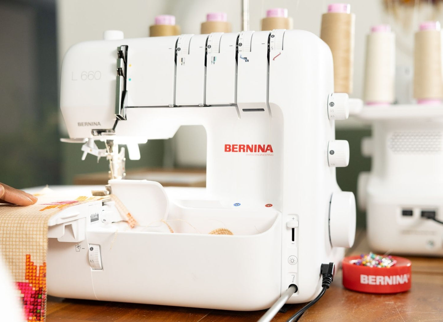 Bernina L660