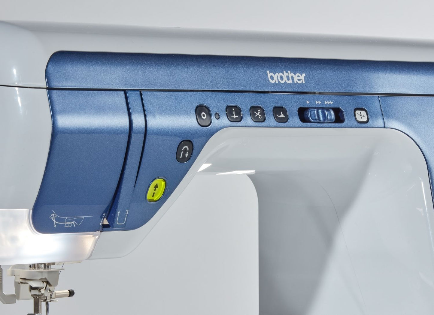 Brother Innov-is V5 Limited Edition mit Stickmodul