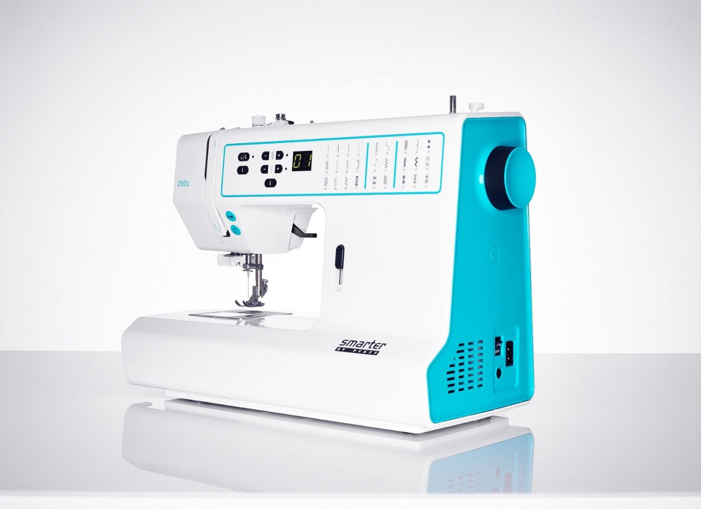Smarter by Pfaff 260c